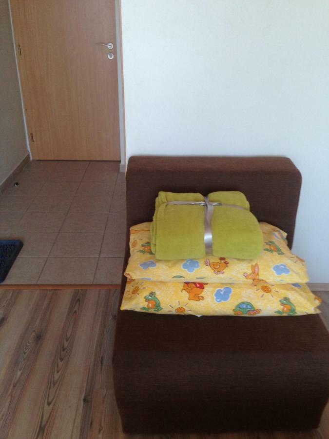 Guest House Fleurs Liptovský Mikuláš Exteriör bild